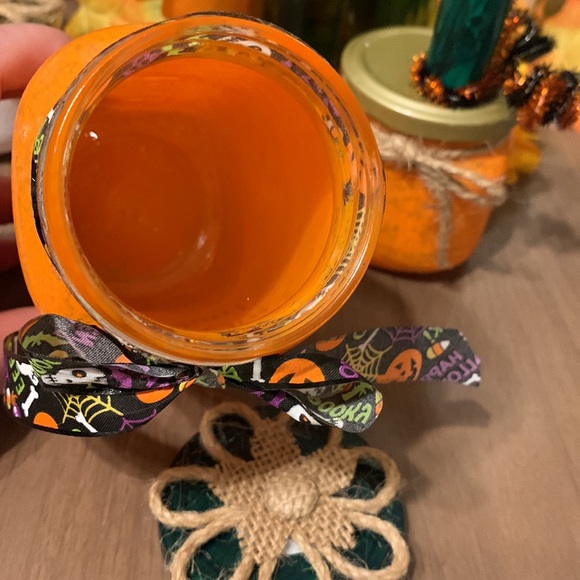 Hand Crafted- ‘time to carve out some fun’ pumpkin storage jar - Picture 5 of 5